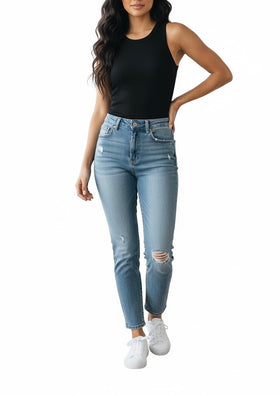 Blusa entallada negra con top y copas push Up incluido, sin mangas - 0