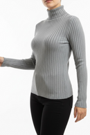 Blusa gris ajustada elástica, manga larga y cuello de tortuga-2