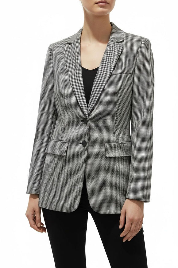 Saco de vestidor con diseño pata de gallo, bolsas al frente y abertura profunda