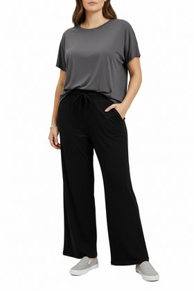 Pantalón negro pierna ancha, tipo pants con cintura ajustable - 0