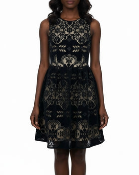 Vestido negro sin mangas de encaje grande terciopelo - 0