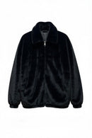 Chamarra afelpada tipo “pelo” negro, con bolsillos y cierre metálico frontal-1