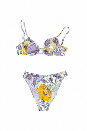 Bikini morado en tonos pasteles y flores moradas y amarillas; con varilla y tirantes ajustables