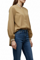 Blusa estilo chamarra con empuñadura a raya-2