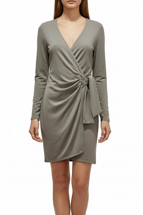 Vestido corto cafe grisáceo, manga larga cruzado - 0