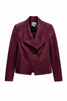 Chamarra guindo de cierre y cuello en V asimétrico