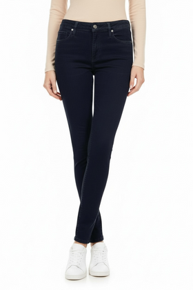 Pantalón de vestir tipo pana, con bolsillos al frente cierre - 0