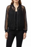 Chamarra negra con transparencia, de bordado floral al frente-2