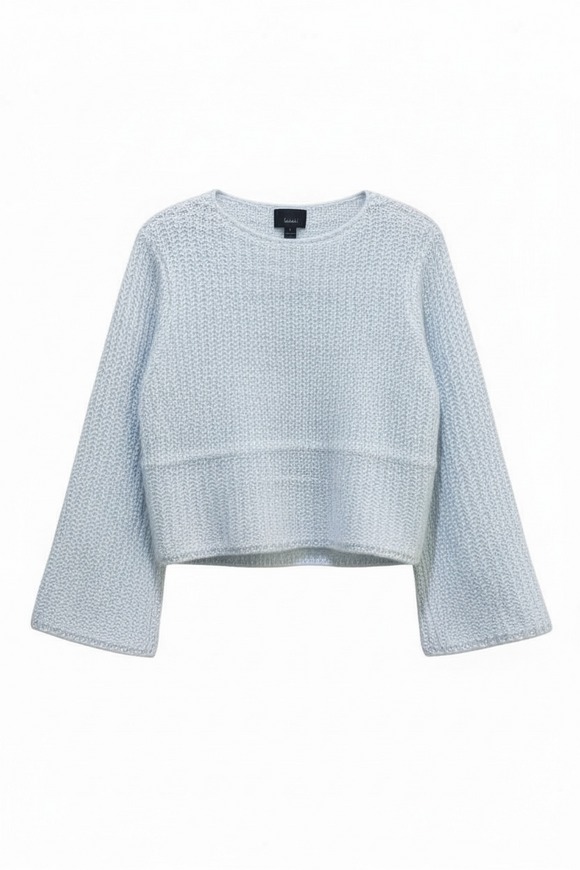 Blusa tipo suéter azul cielo, de manga acampanada