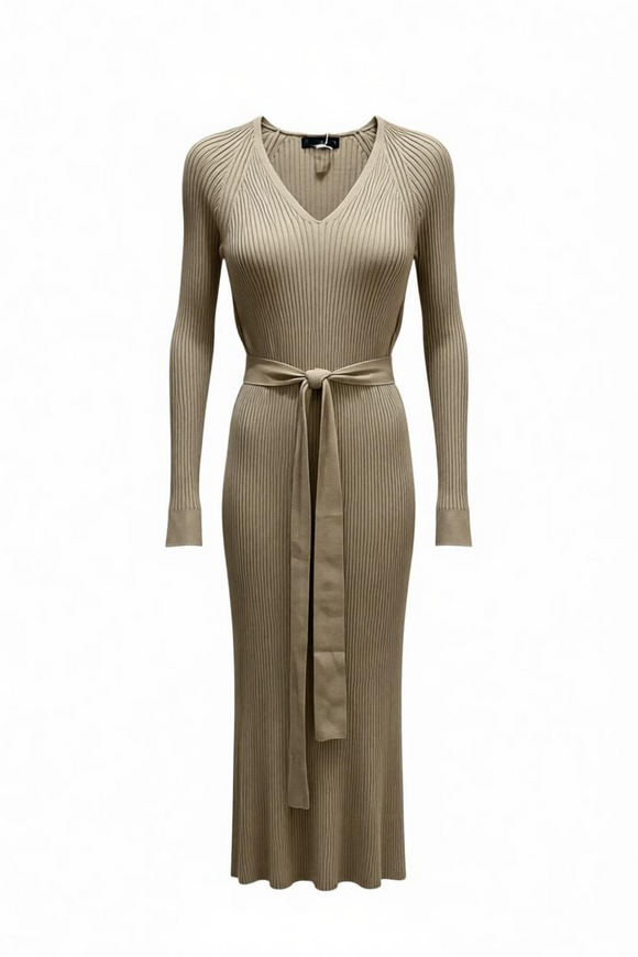 Vestido beige elástico entallado, manga larga con cinturón