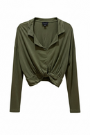 Blusa verde militar manga larga, con cuello v y nudo en la cintura-1