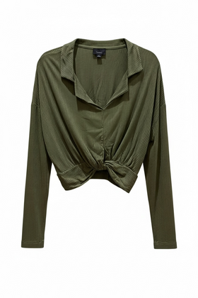 Blusa verde militar manga larga, con cuello v y nudo en la cintura